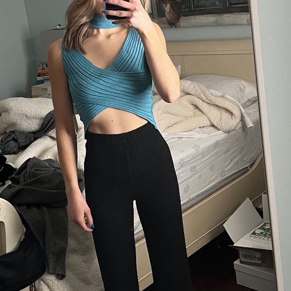 superdown Alora Wrap Top - Picture 2 of 6